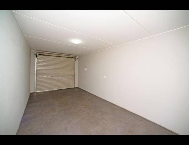 3 BEDROOM TOWNHOUSE FOR SALE IN BRENTWOOD